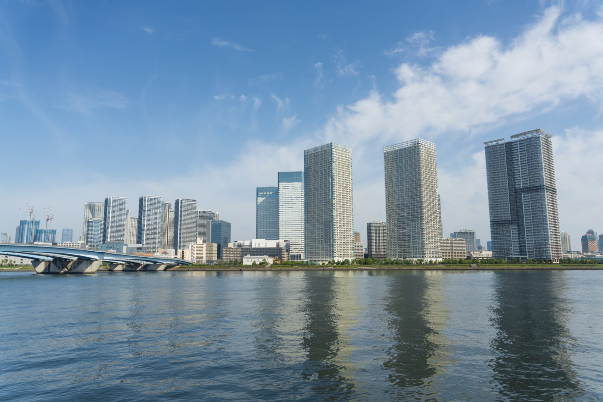 TAMRON 25-200mm F2.8-5.6 G2 (Model A075)　焦距: 25mm　曝光: F2.8　快門速度: 1/3200sec　ISO: 100