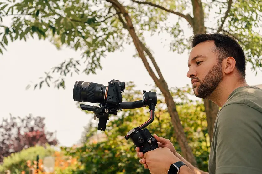 Camera Work Basics: Tracking and Dolly Shot