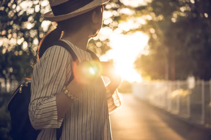 Creative use of flare and ghost in portrait