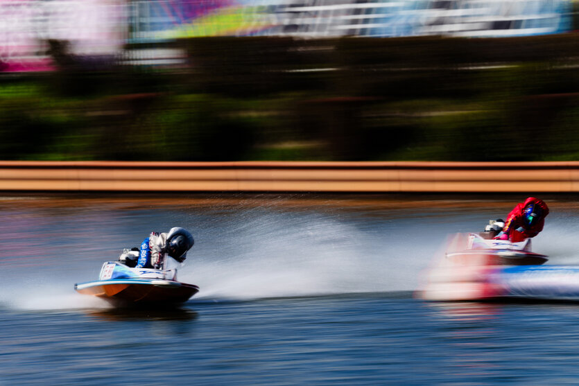 Panning shot example with A057